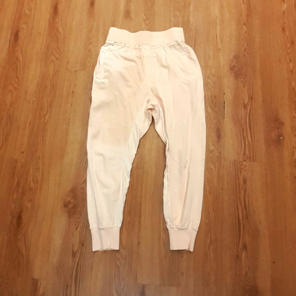 Young broke & fabulous Velour joggers+ FREE GIFT